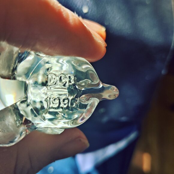 A Penguin Parade. Three Penguins in Crystal Glass looking impeccable. - Picture 4 of 4
